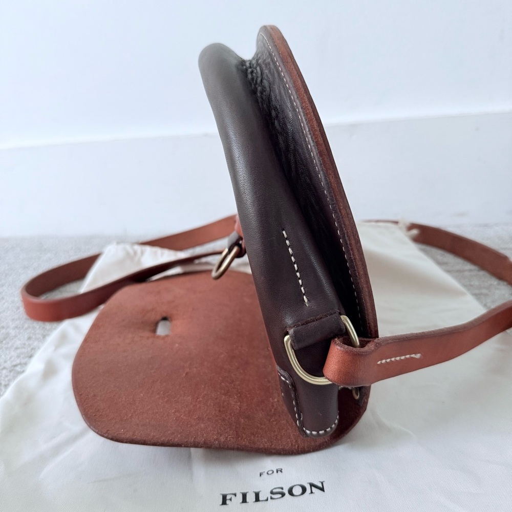 Filson x Ranchlands Crossbody Saddle Bag - Picture 7 of 12